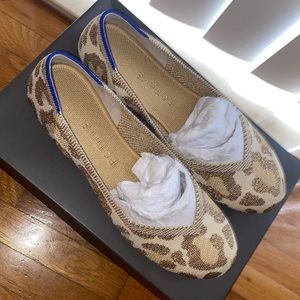 Rothy’s tan brown kitty pattern woman’s ballet flats size 7.5 used like new